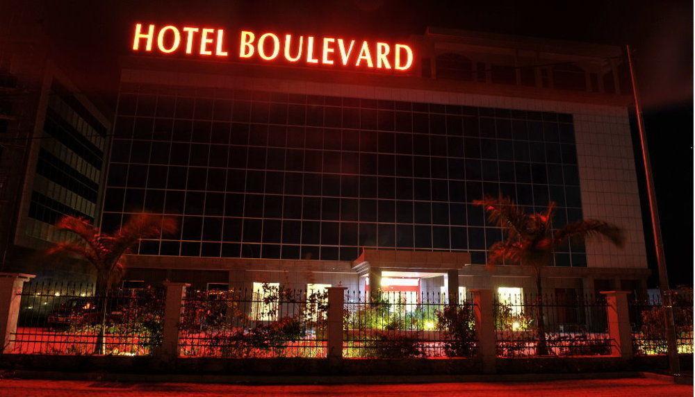 Hotel Boulevard Libreville Exterior photo