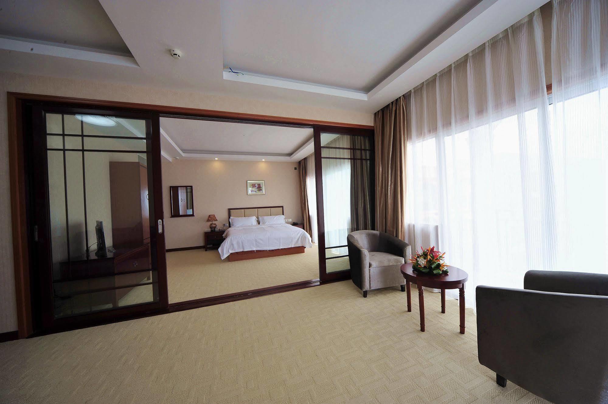Hotel Boulevard Libreville Exterior photo