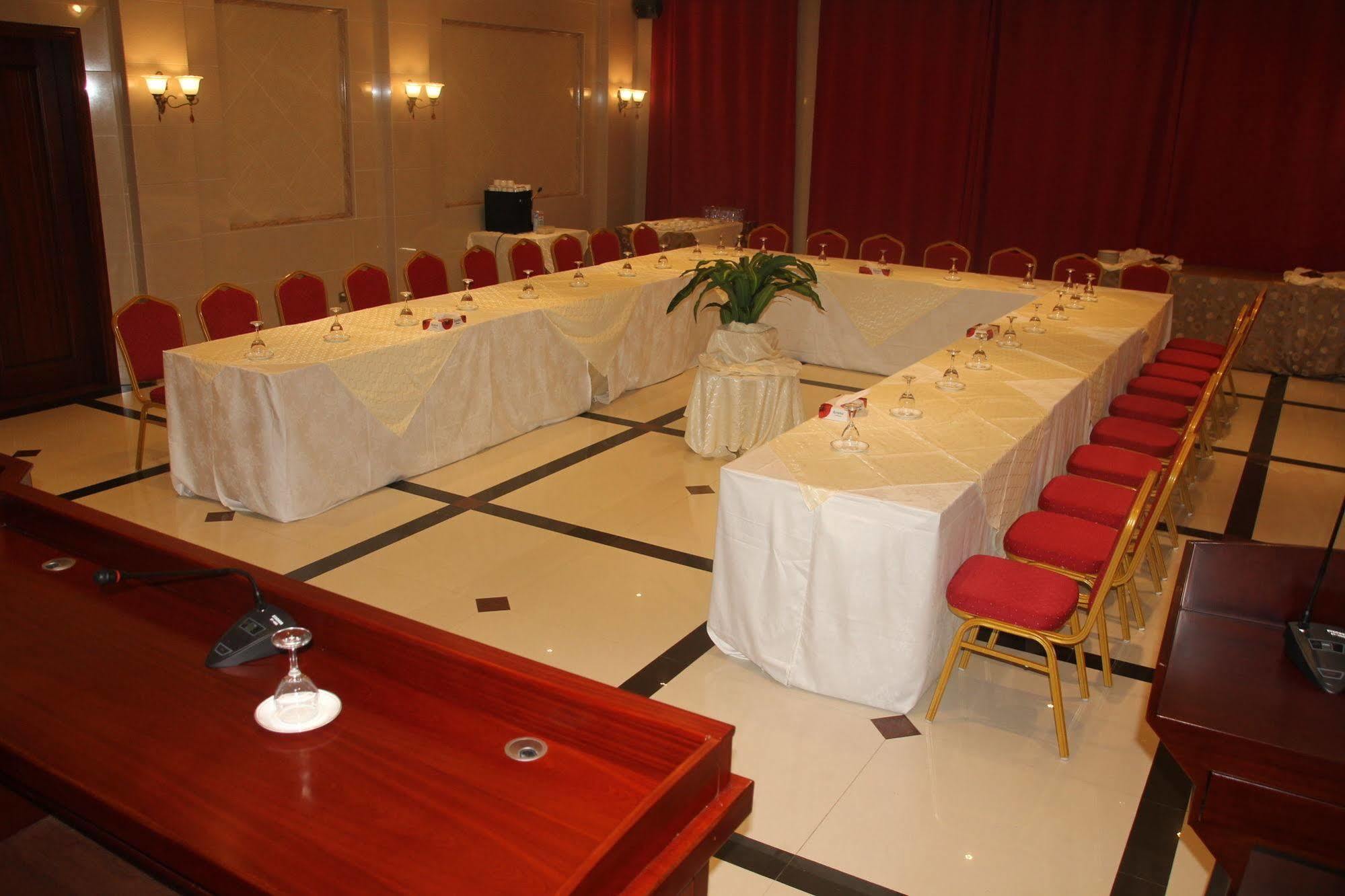 Hotel Boulevard Libreville Exterior photo