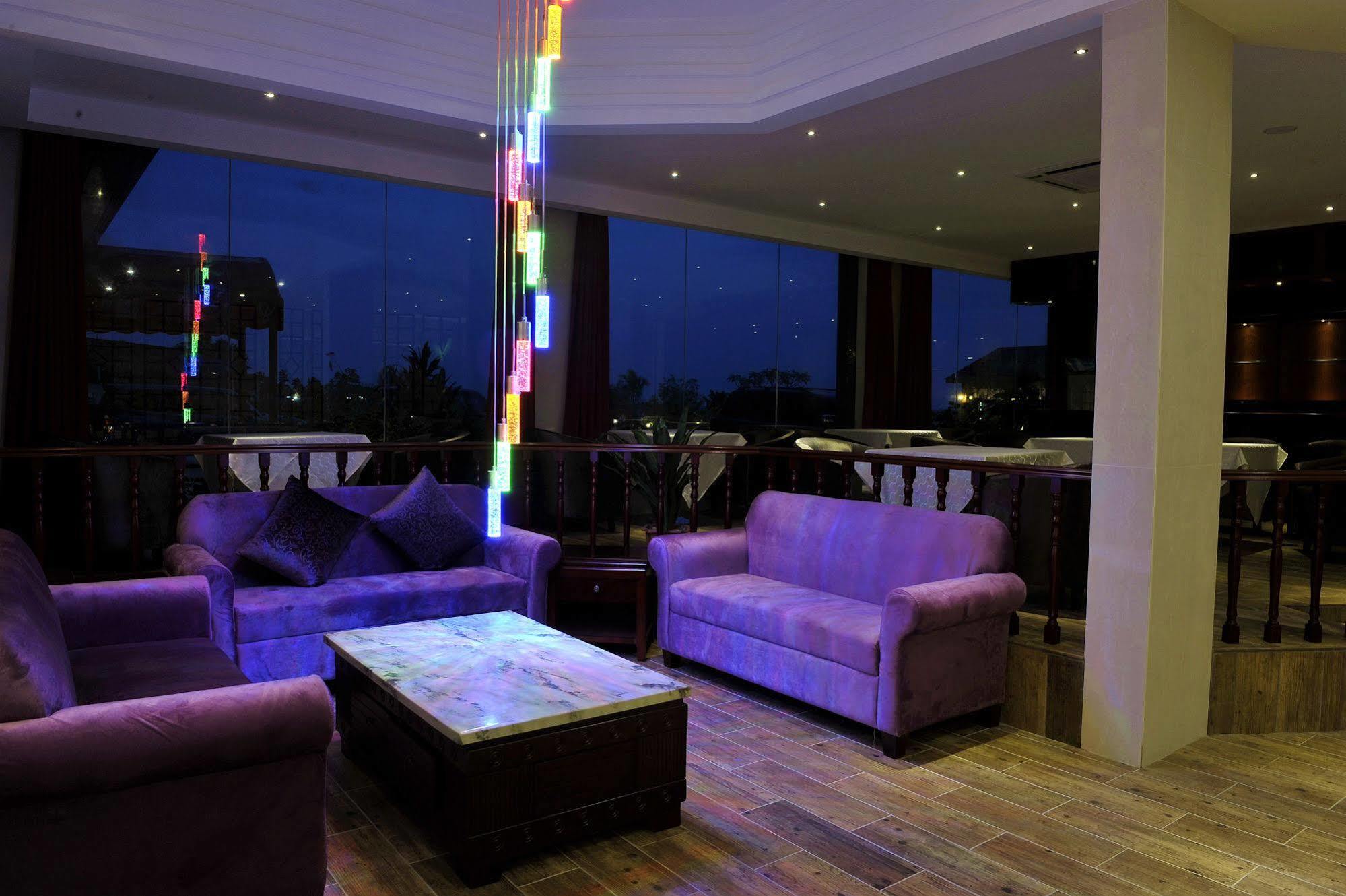 Hotel Boulevard Libreville Exterior photo