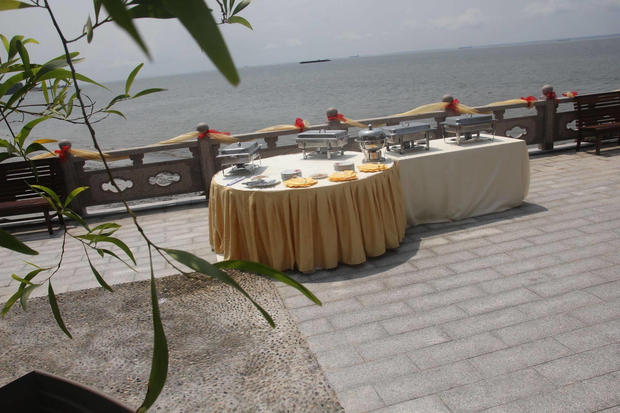Hotel Boulevard Libreville Exterior photo